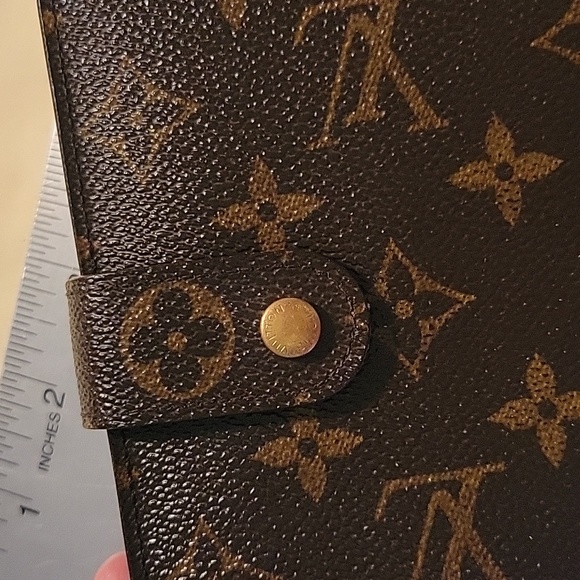 LV MONO Short Zippy Wallet with card case - Picture 15 of 17
